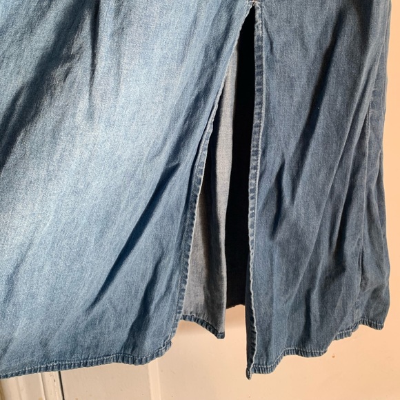 GAP Puff Sleeve Denim Midi Dress with Washwell - Picture 7 of 7